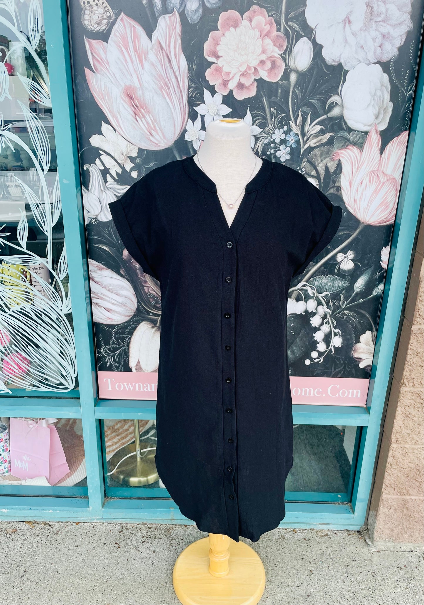 Woman’s cotton casual dress
