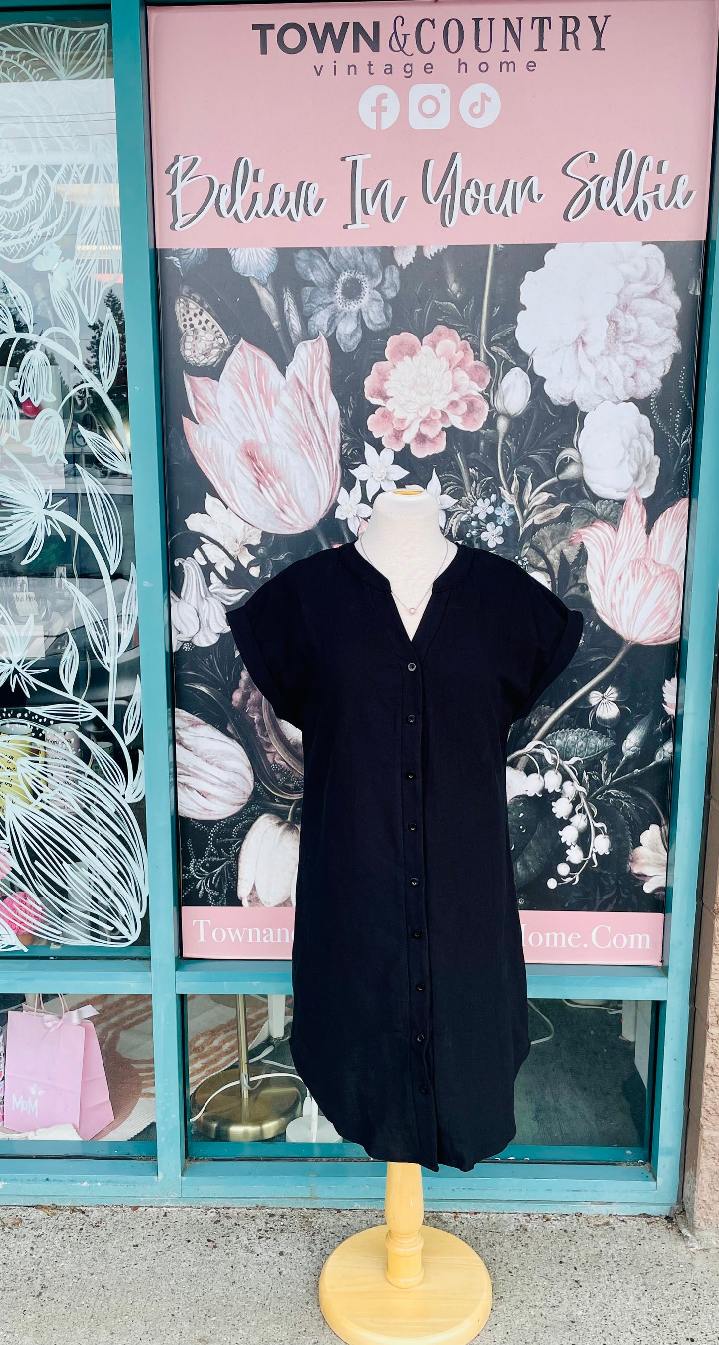 Woman’s cotton casual dress