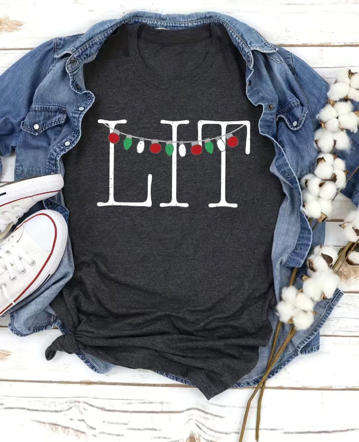 Christmas Tee LIT - Town & Country