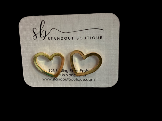 Standout Boutique- Outline Heart Earrings
