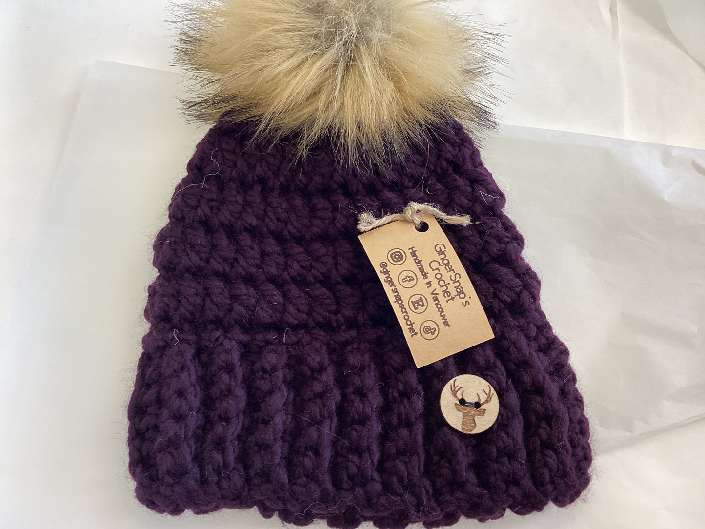 Gingersnaps Crochet - Eggplant Pom Toque