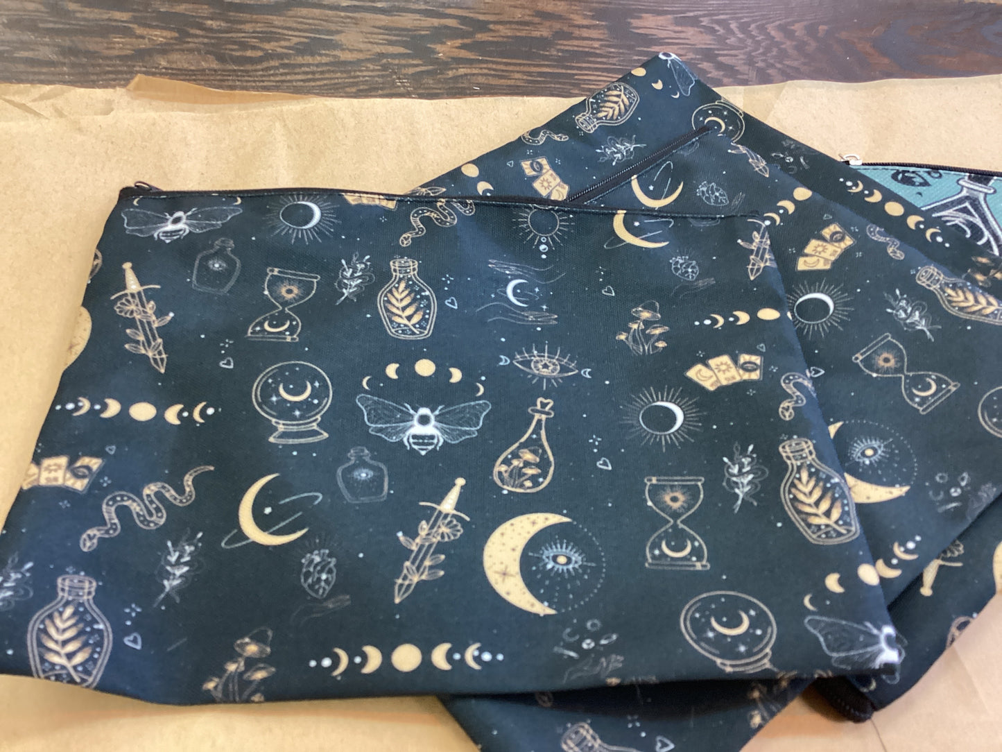 Black mystic canvas bag