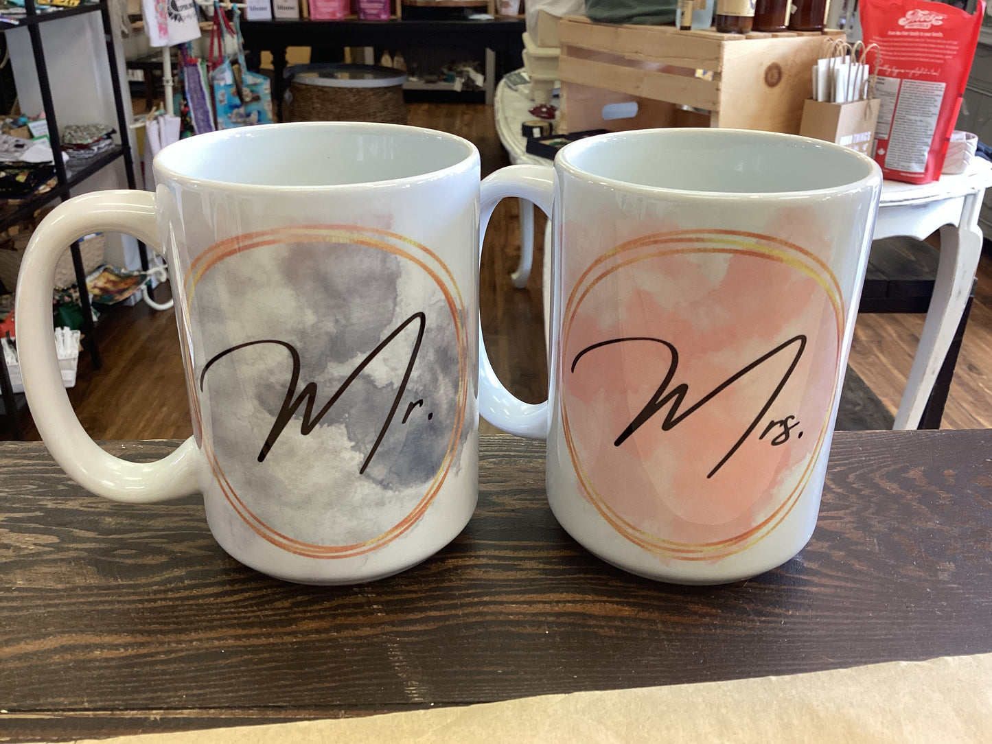 Wedding mugs ~ Mr & Mrs