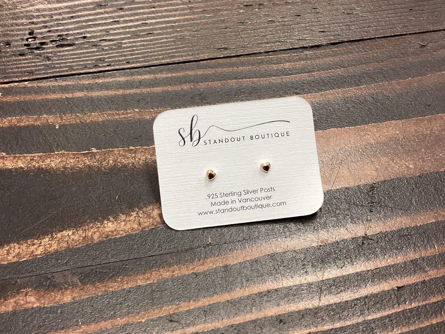 Standout Boutique - Tiny Heart Earrings