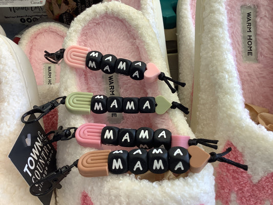 Town & Country - Rainbow Heart Beaded Mama Keychain