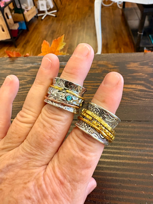 Town & country anxiety rings