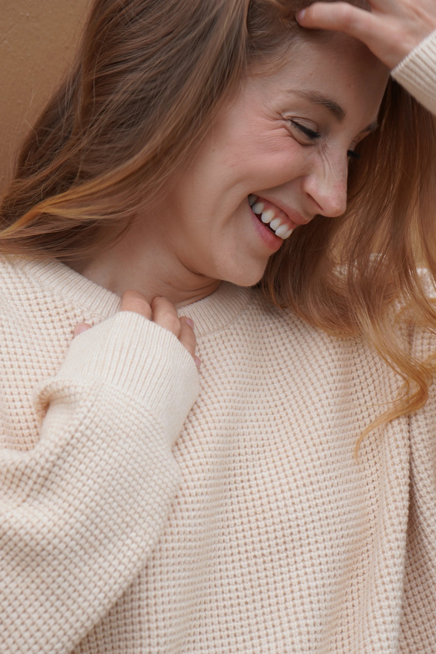 The Roster-Capri Waffle Sweater | Sand
