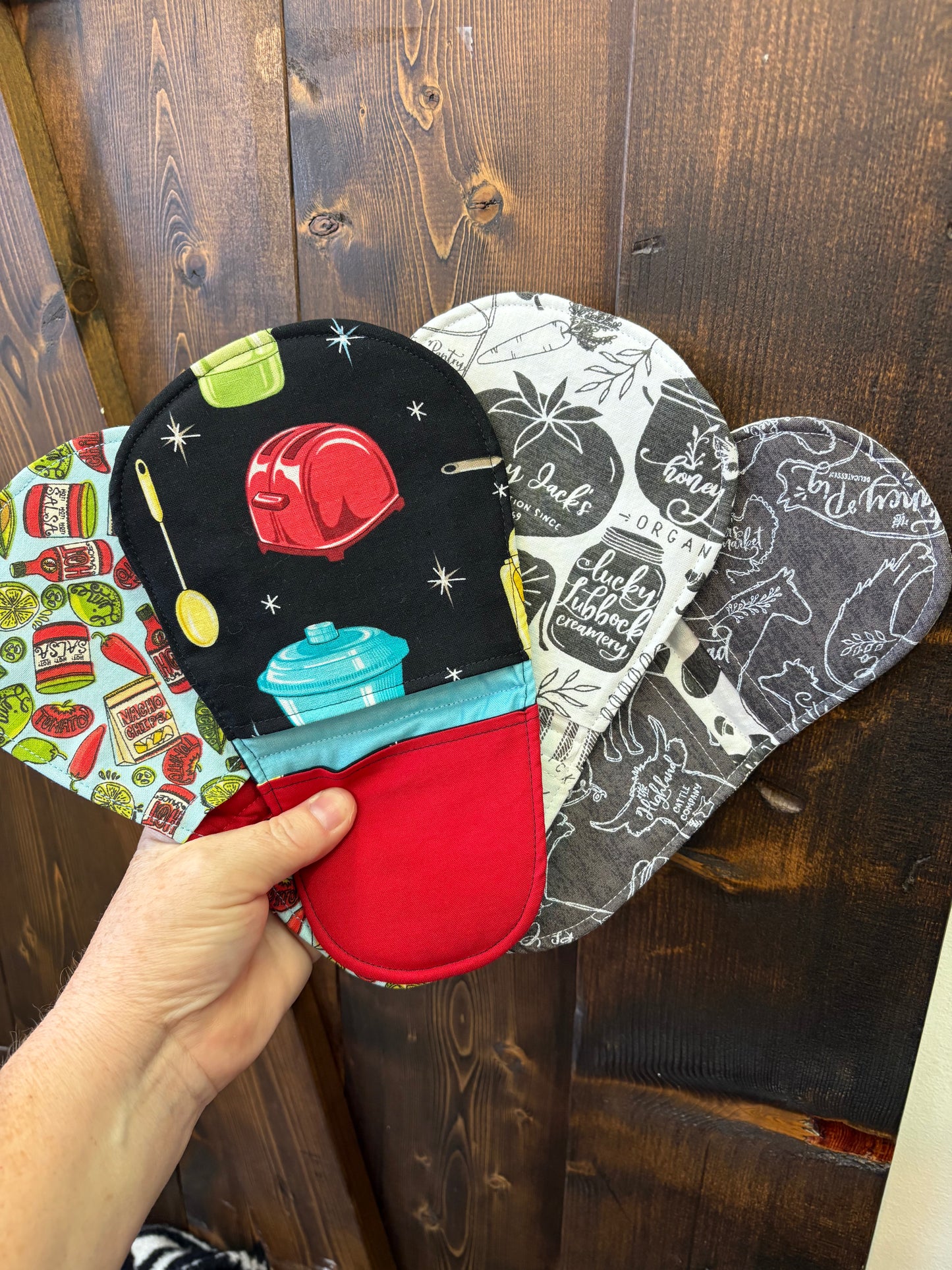 Connie’s craft corner ~ Microwave mitts