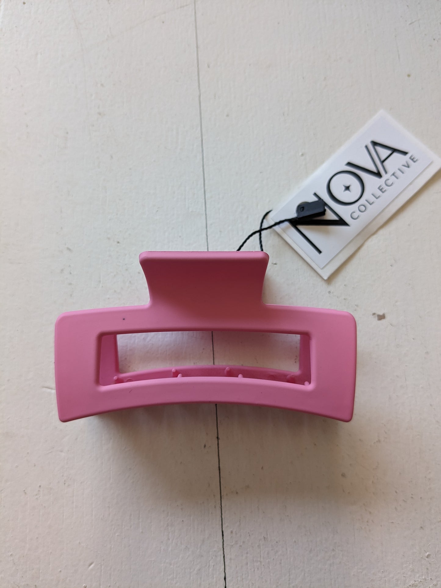 Nova Collective - Medium Claw Clips