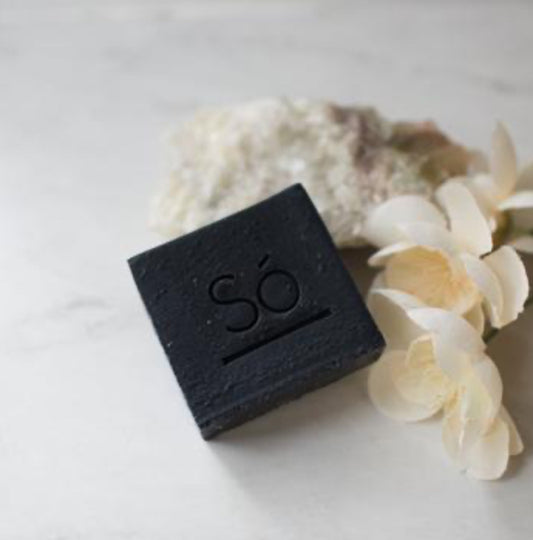 Só Luxury Bath & Body Inc.- Charcoal Cleansing Bar