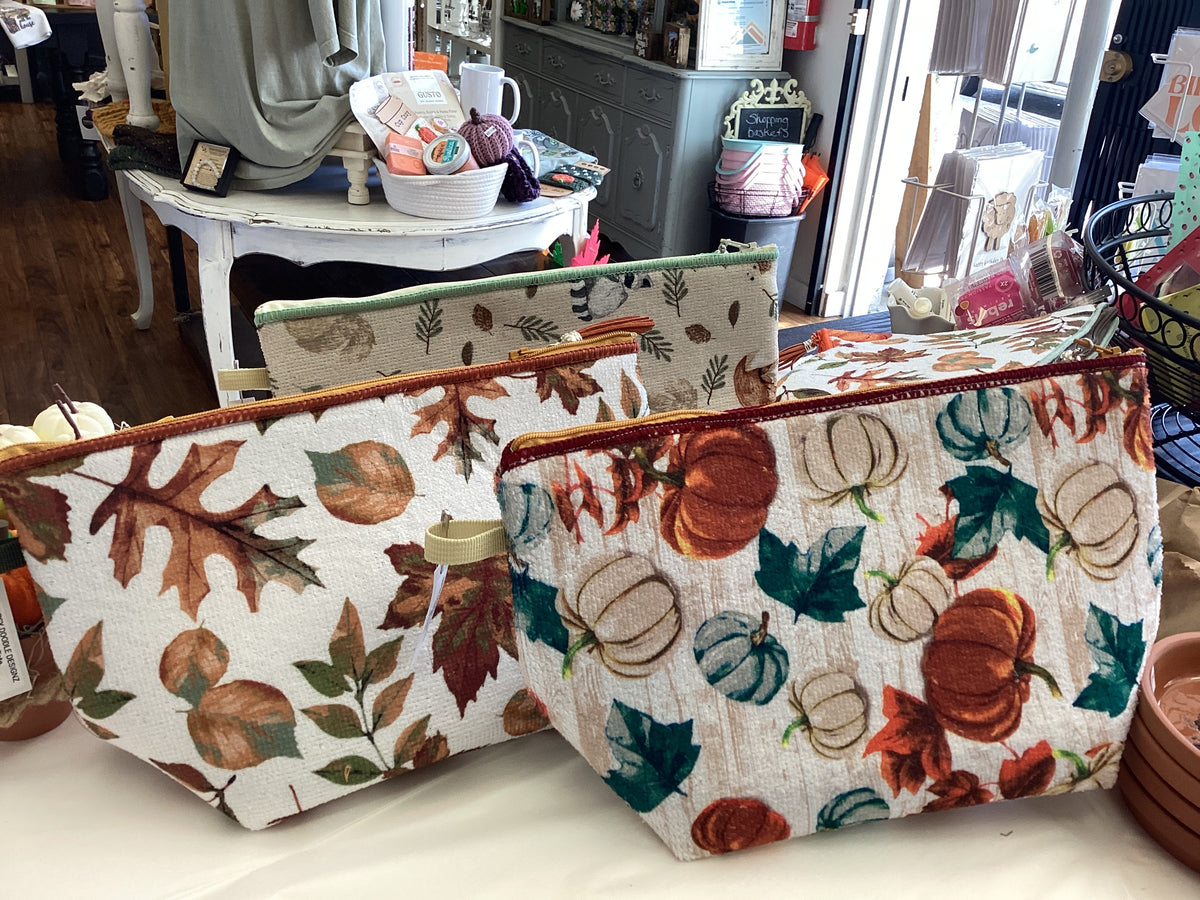 Dipsy doodle designz ~ zipper totes