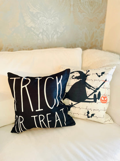 Town & Country - Halloween Pillows