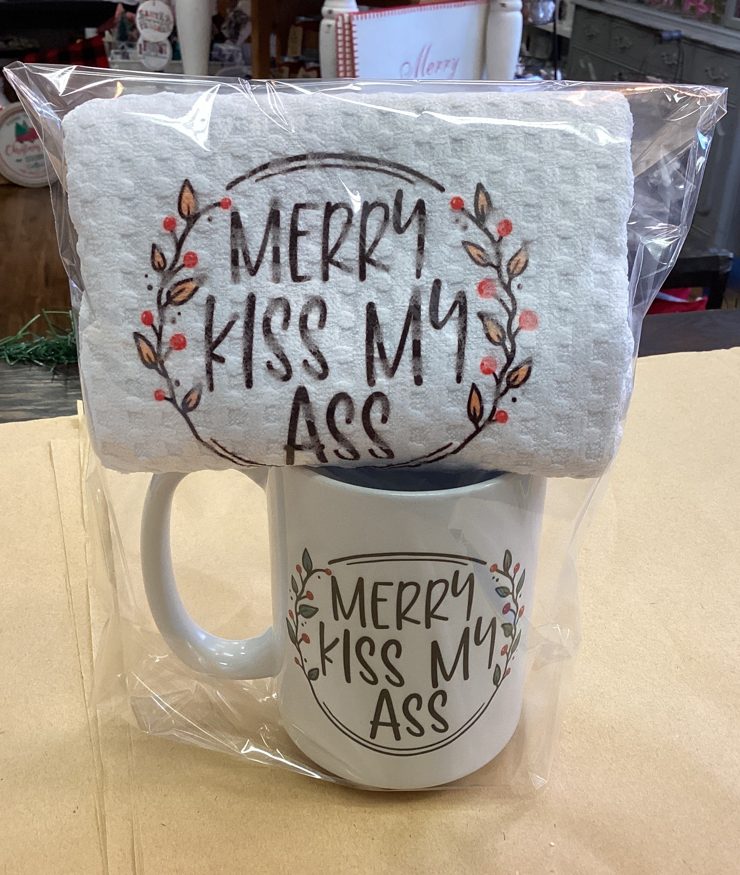 Town & Country Mug & Tea Towel Gift Set