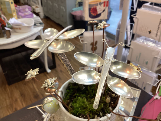 Teaspoon memories ~ Butterfly plant decor