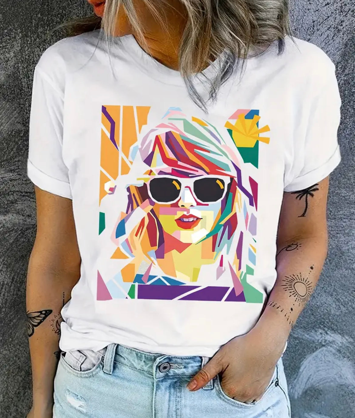Town & Country - Taylor Swift - White T-shirt w/ Colourful Taylor Graphic