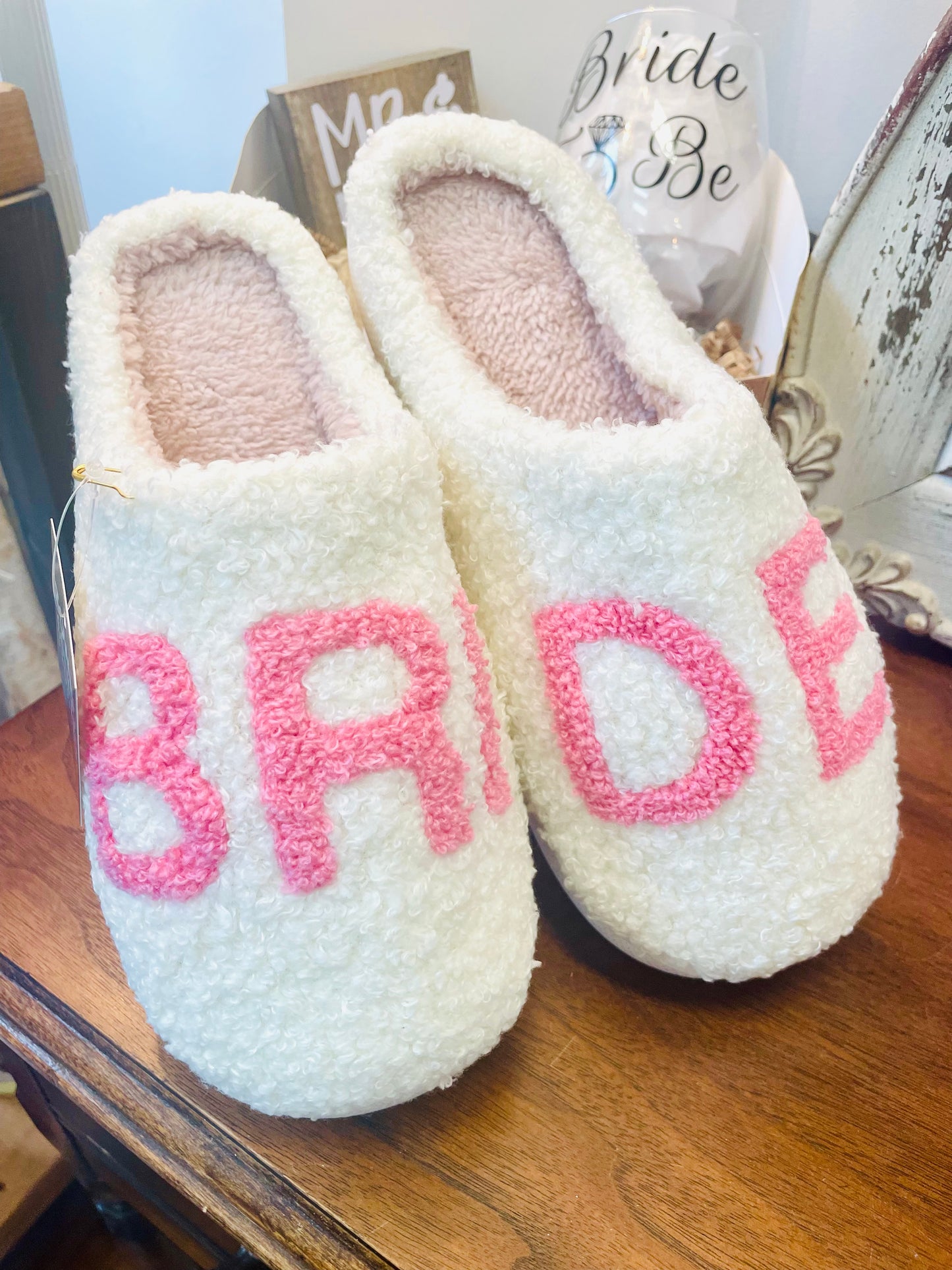 Town & Country - BRIDE Slippers