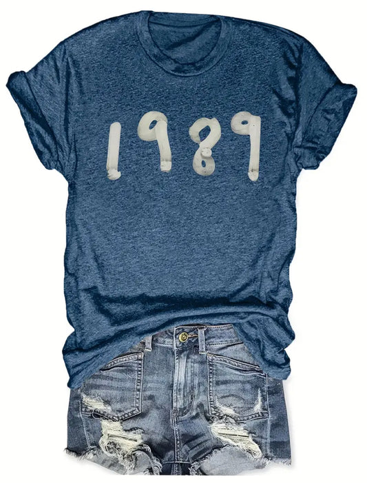 Town & Country - Taylor Swift - Blue 1989 T-shirt