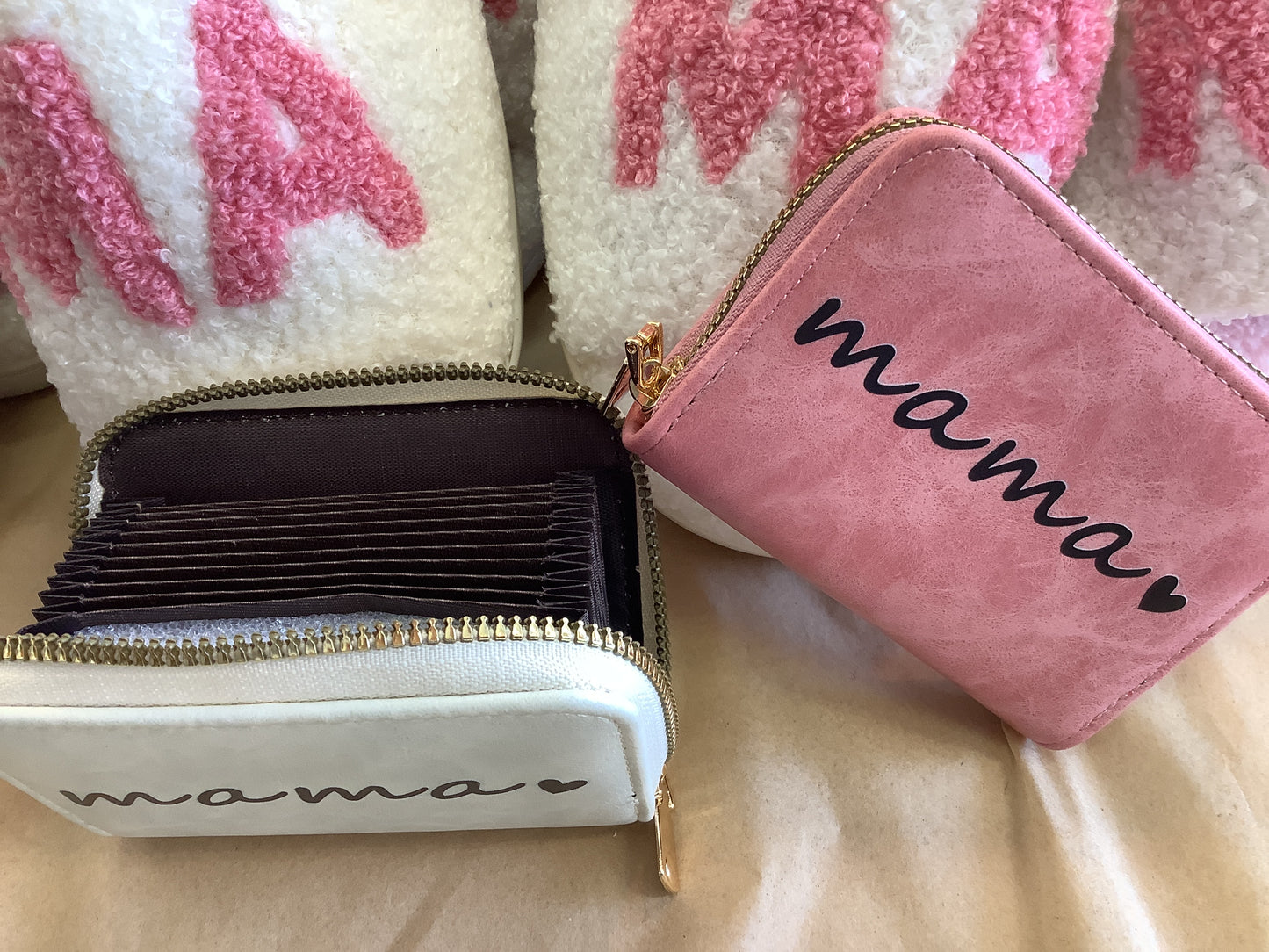 Town & Country -Mama Card Wallet