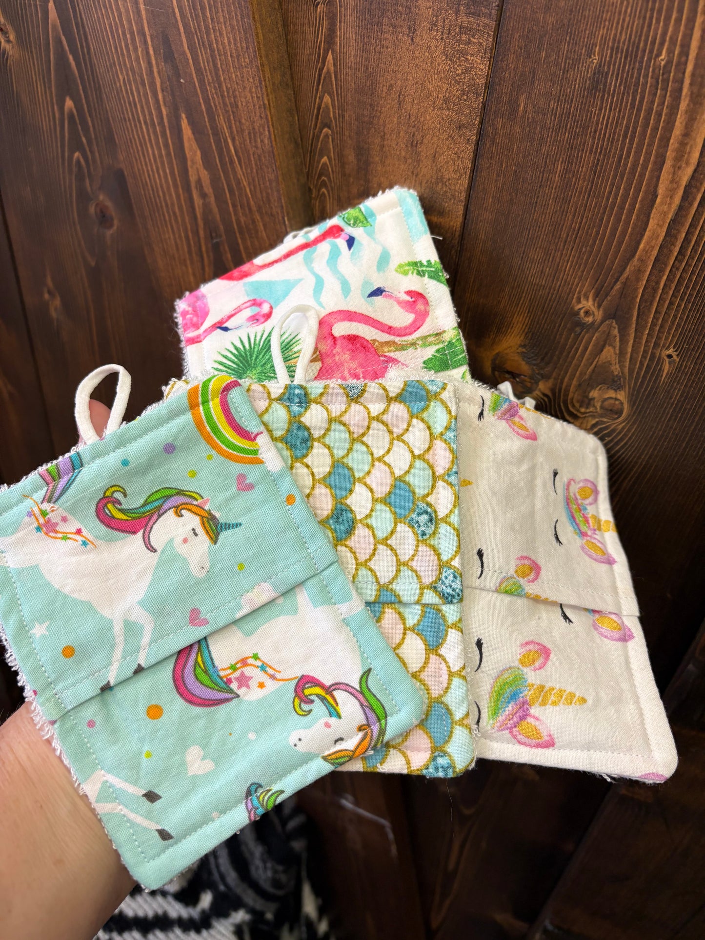 Connie’s craft corner~ face mitts/ soap saver