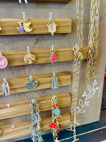 Charm Bar | Booking