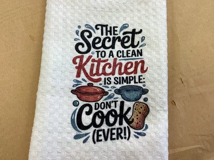 Town & Country- Assorted Tea Towels