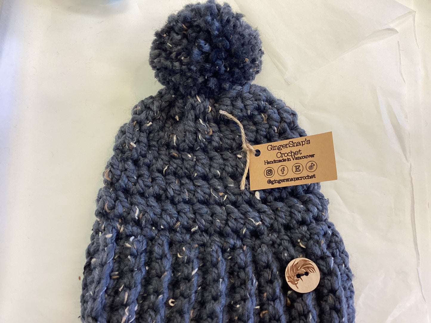 Gingersnap’s Adult Yarn Pom Toque