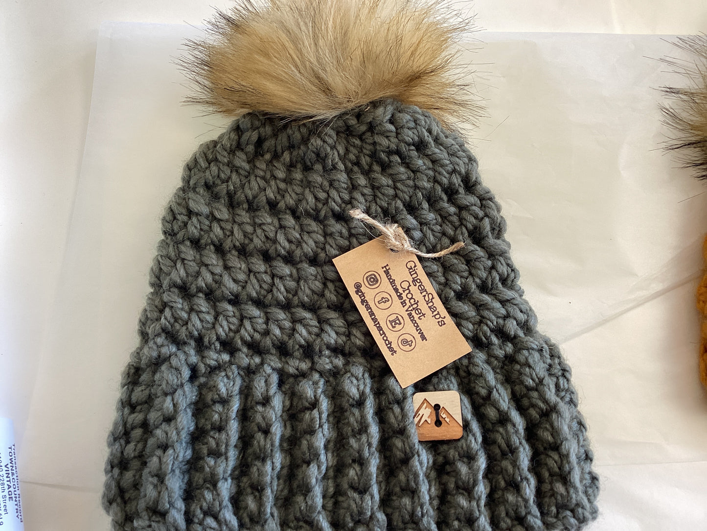 Gingersnaps Crochet - Adult Pom Toque