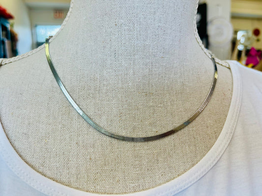 Standout Boutique Snake Chain