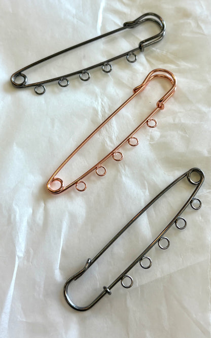 Charm bar large 5 loop pin.