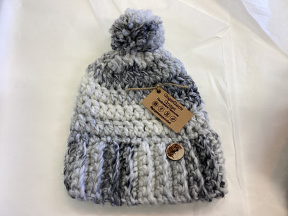 Gingersnap’s Adult Yarn Pom Toque