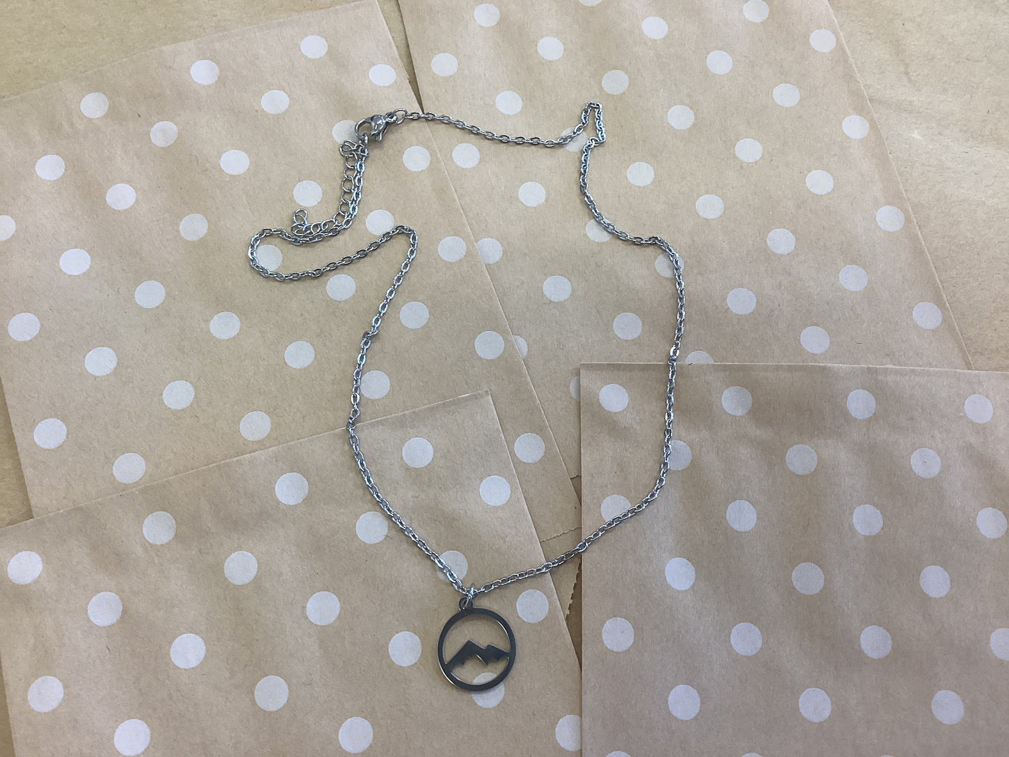 Lace & Meadow- Mountain Necklace Round