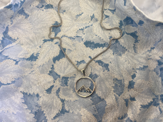 Lace & Meadow-Mountain Necklace