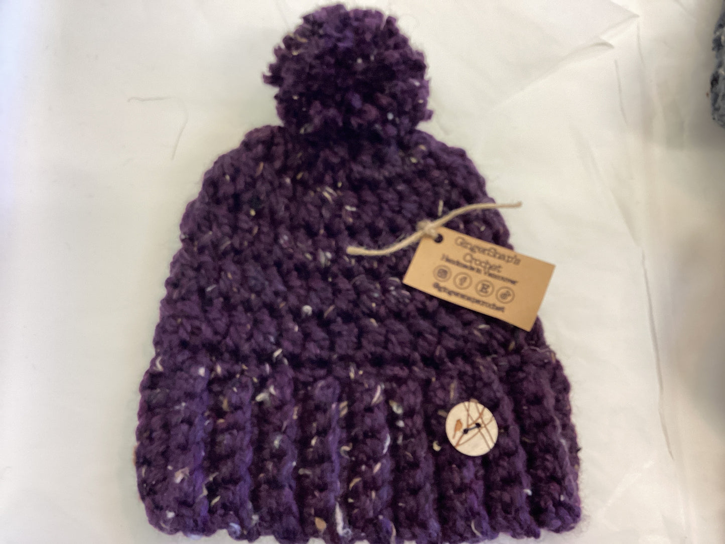 Gingersnap’s Adult Yarn Pom Toque