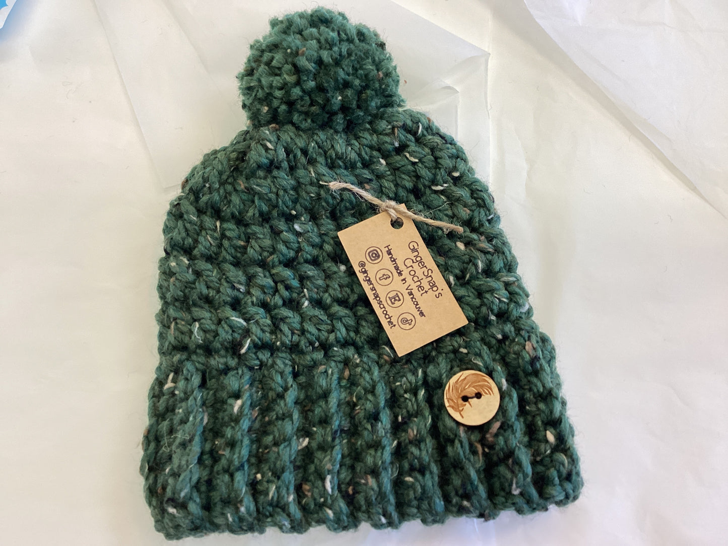 Gingersnap’s Adult Yarn Pom Toque