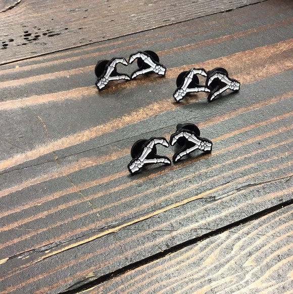 Town and Country - Skeleton Heart Hands 2-Pieces