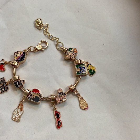 Town & Country - Taylor Swift Music Charm Bracelet