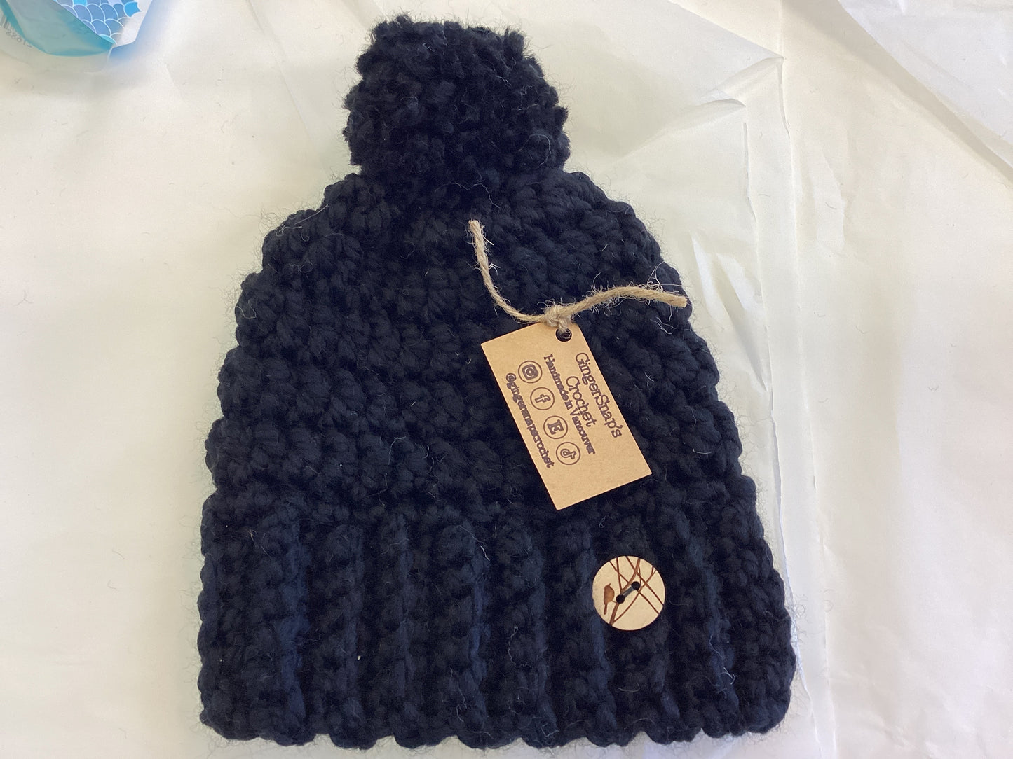 Gingersnap’s Adult Yarn Pom Toque