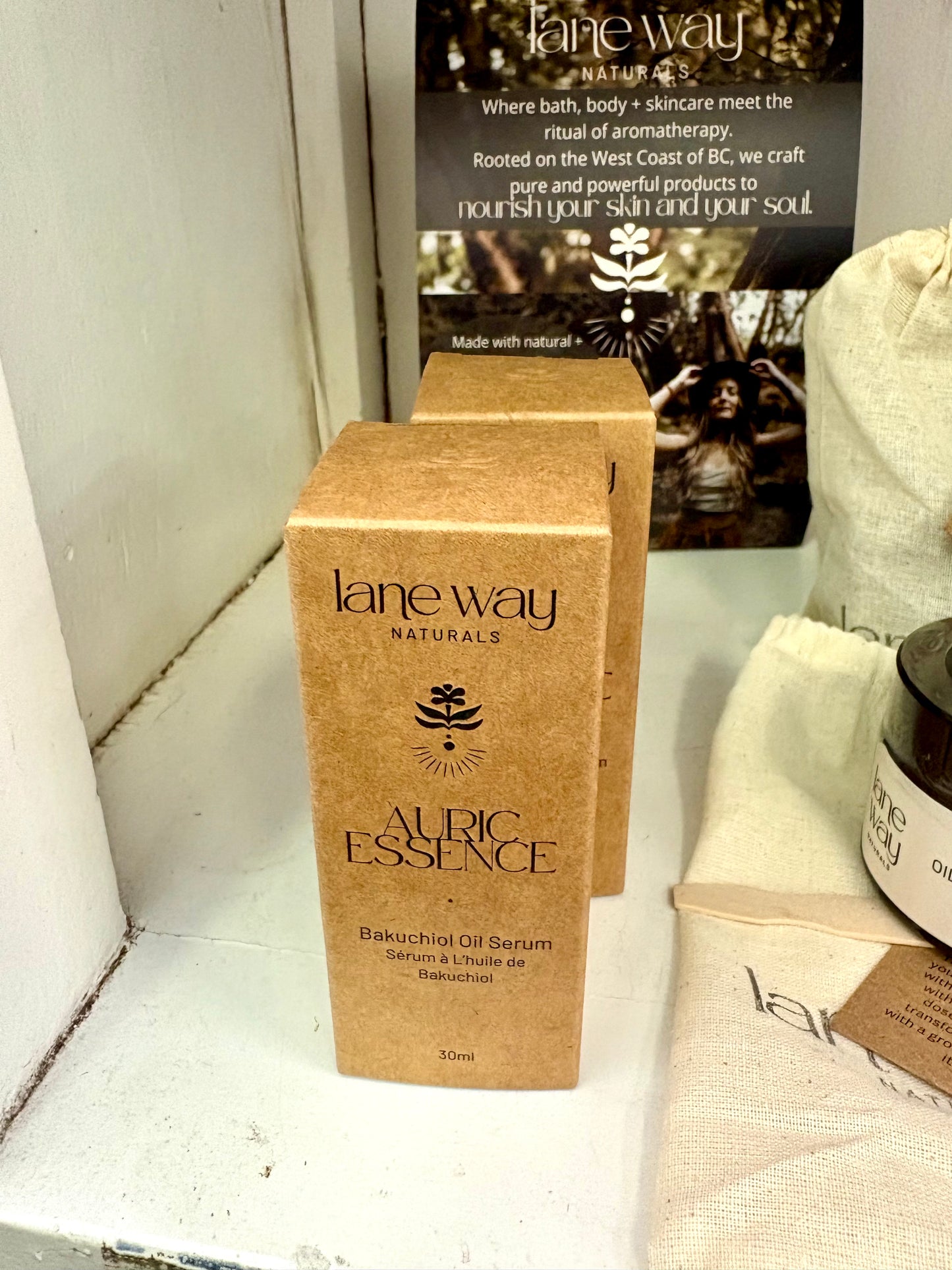 Lane way naturals ~ Auric Essence