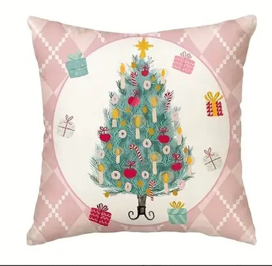 Town & Country - Traditional Christmas Tree Pillow Cover