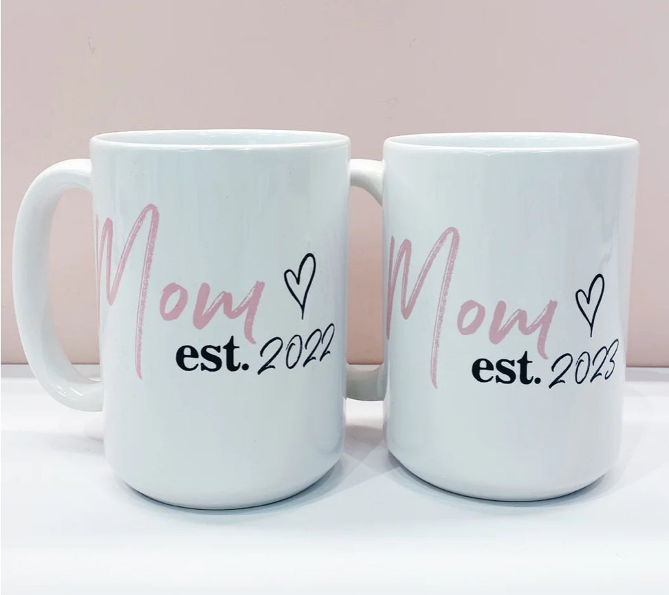 Pier Prints - Mom Est 2023 Mug