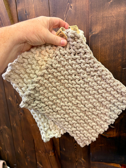 Teaspoon memories pot holders