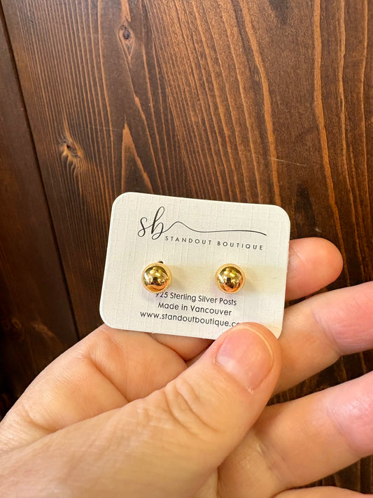 Standout boutique ~ gold ball earrings