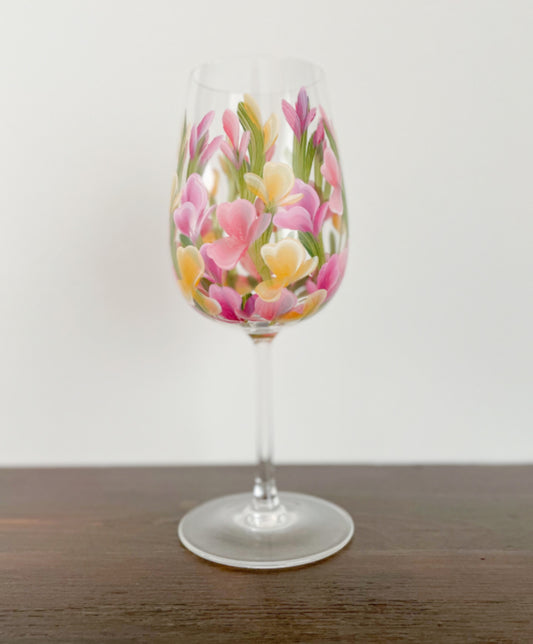 CC Crafts - Stemmed Sweet Pea Wineglass