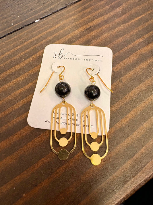 Standout Boutique ~ Black onyx earrings