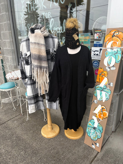 Town & Country Black front button cardigan.