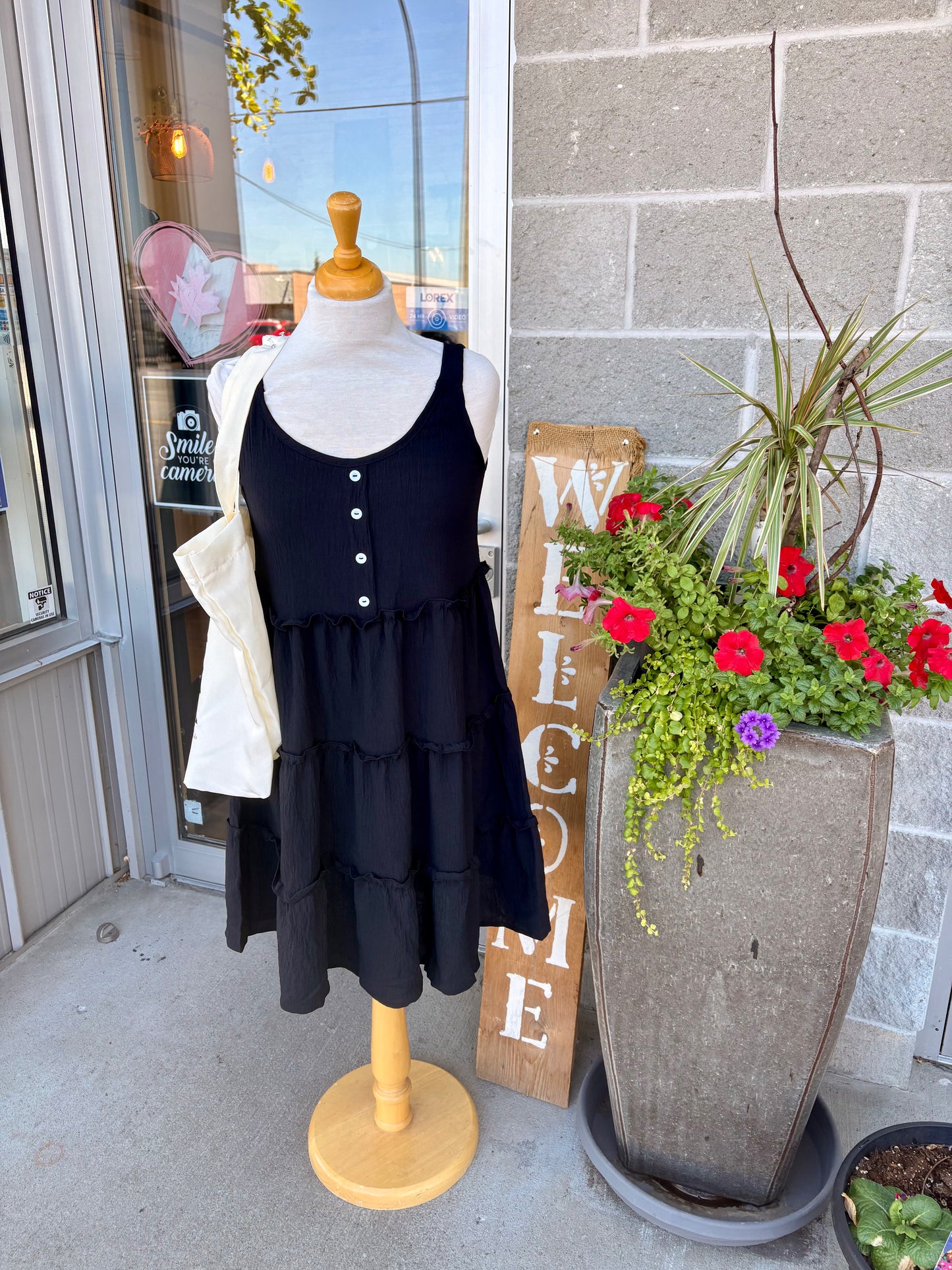 Flowy strap dress ~Black or brown