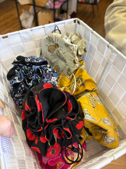 Connie’s craft corner ~ jewelry bag