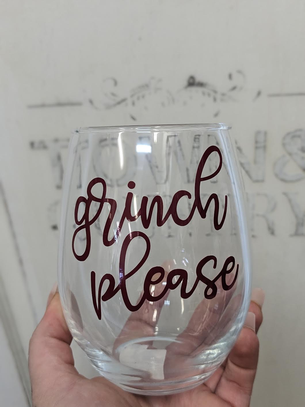 Town & Country - Christmas Stemless Wine Glasses