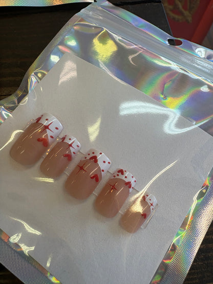 Dipsy doodle designz~ Press on nails