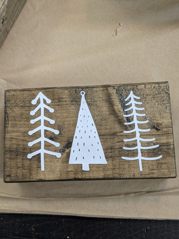 A Paper Life - Christmas Tree Block
